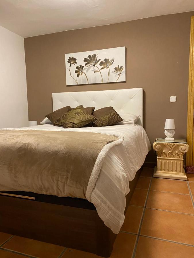 Bodega Intima Apartment ซาราโกซา ภายนอก รูปภาพ